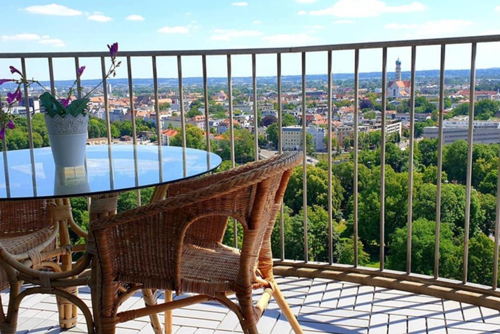 Suite-Xxi City View Hotelturm Augsburg Dış mekan fotoğraf